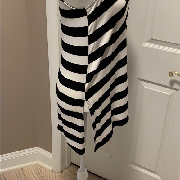 WH|BM Asymmetrical Striped Tunic Top - Picture 4 of 7